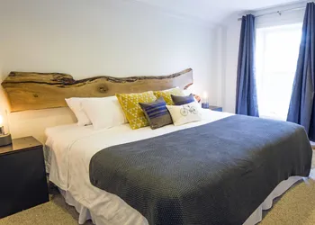 Queen Regent hotel thumbnail 5