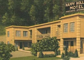 The Happy Hollow hotel thumbnail 5