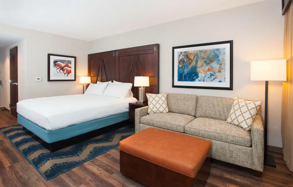 Hilton Garden Inn Burbank Los Angeles hotel detail image 6