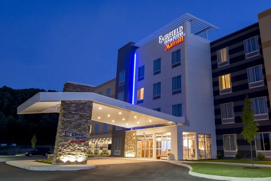 Fairfield Inn & Suites Cambridge hotel detail image 2