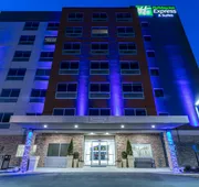 Holiday Inn Express & Suites Jersey City North - Hoboken by IHG hotel detail image 5