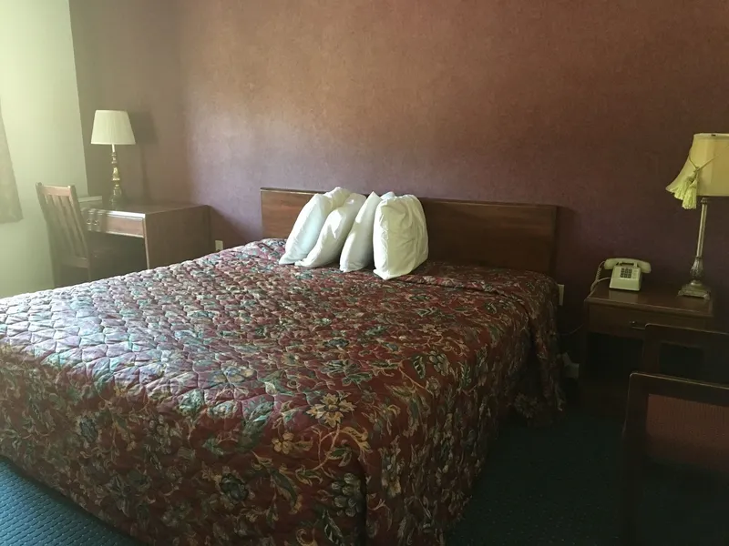 CCI Express Inn hotel detail image 6