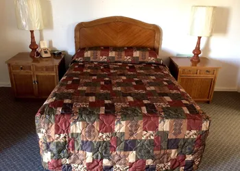 Connell Inn and Suites hotel thumbnail 5