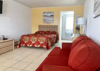 Isle of Capri Motel hotel thumbnail 6