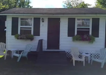 Rock Ledge Motel hotel thumbnail 2