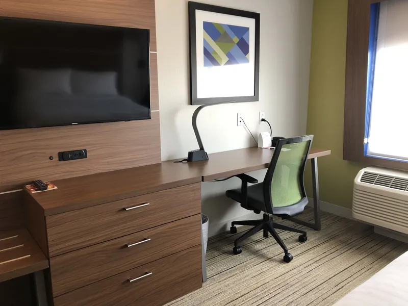 Holiday Inn Express and Suites Broomfield by IHG hotel detail image 6