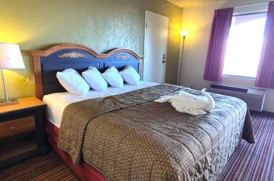 Suite Dreams Hotel hotel detail image 6