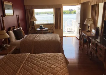 Riveredge Resort hotel thumbnail 8