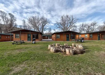 Canyon Lake Resort hotel thumbnail 2