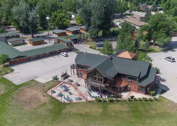 Canyon Lake Resort hotel thumbnail 3
