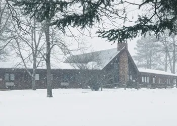 Foggy Mountain Lodge hotel thumbnail 5