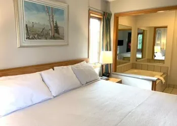 AppleCreek Resort - Hotel & Suites hotel thumbnail 2