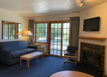 AppleCreek Resort - Hotel & Suites hotel thumbnail 7
