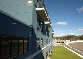 Hotel At Batavia Downs hotel thumbnail 2