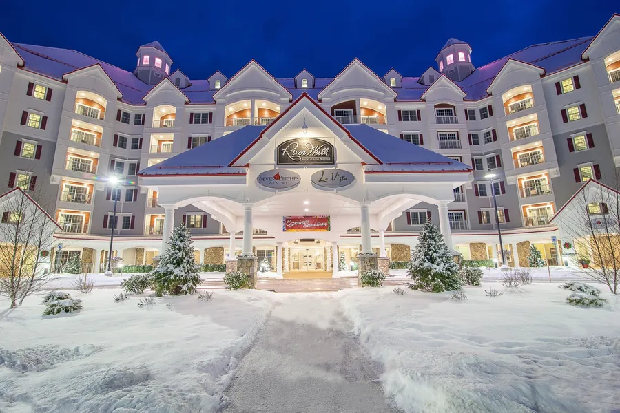 RiverWalk Resort at Loon Mountain hotel detail image 2