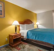 Americas Best Value Inn Hayward hotel detail image 5