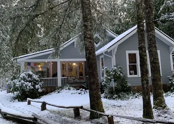 Mountain Meadows Inn hotel thumbnail 8
