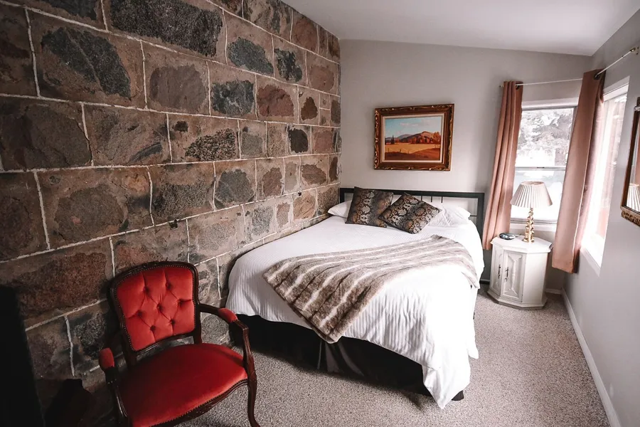 Bella's Castle hotel detail image 6