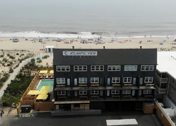 Atlantic View Hotel hotel thumbnail 5