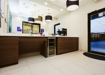 Palace Inn Westpark hotel thumbnail 3