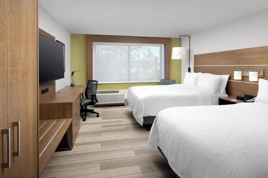 Holiday Inn Express Pensacola Downtown by IHG hotel detail image 6