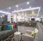 La Quinta Inn & Suites by Wyndham Cleveland near Lee Univ hotel detail image 4