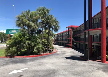 Sun Coast Inn hotel thumbnail 8