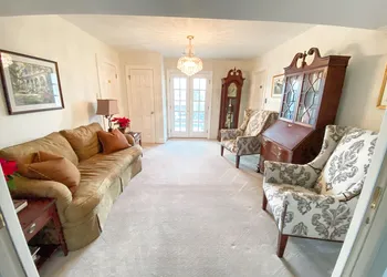 Abigail Inn hotel thumbnail 7