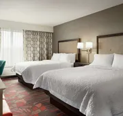 Hampton Inn & Suites St. Louis/Alton hotel detail image 7