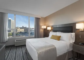 Wyndham Garden LaGuardia South hotel thumbnail 7