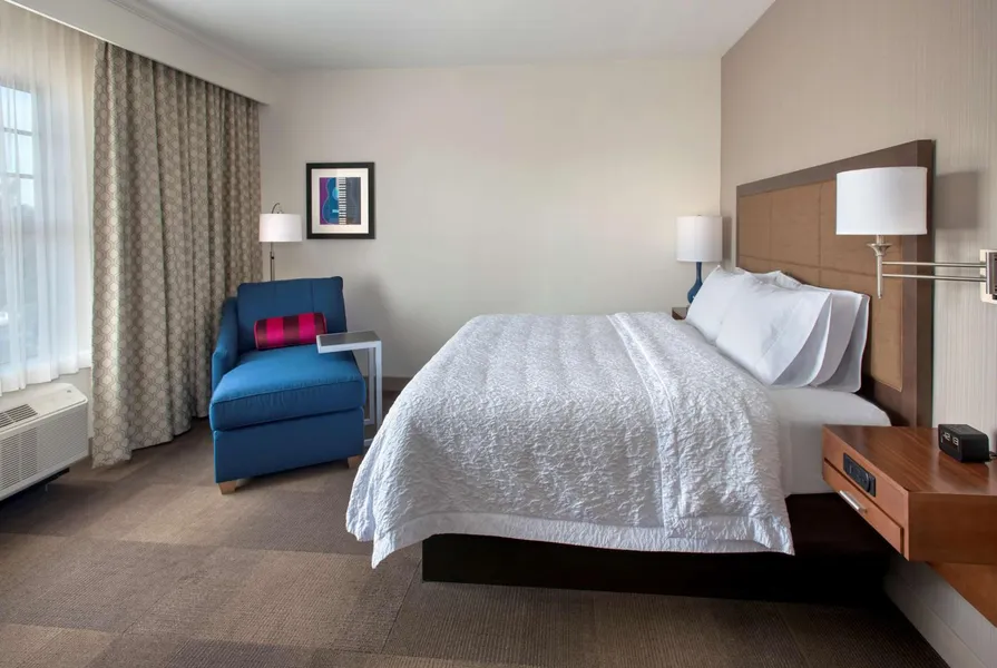 Hampton Inn by Hilton New Paltz hotel detail image 6