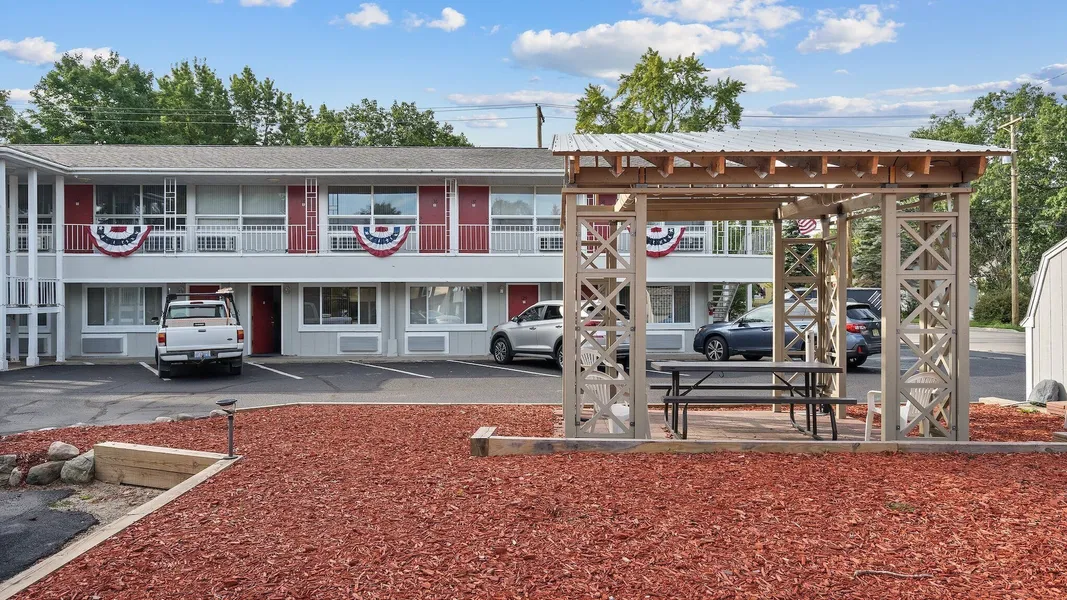 Grand Traverse Motel hotel detail image 6