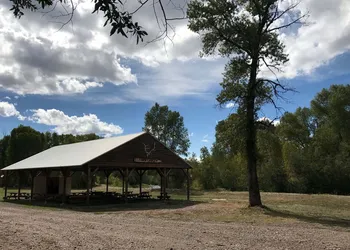 Elkhorn Lodge hotel thumbnail 2