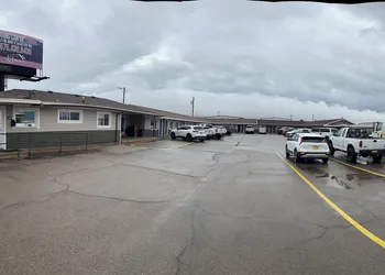 Budget Inn hotel thumbnail 5