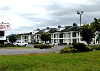 American Motel hotel thumbnail 2