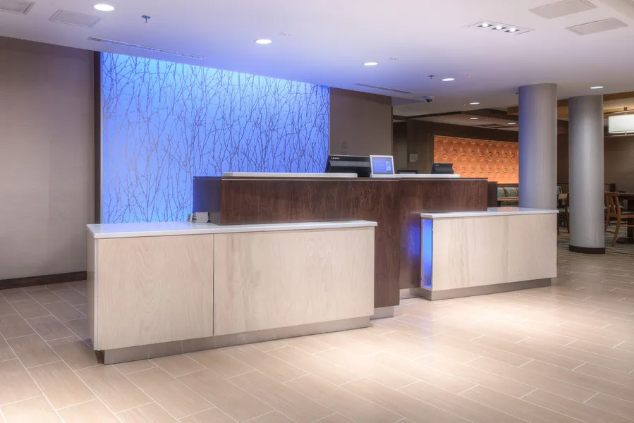 Fairfield Inn and Suites by Marriott Charlotte Airport hotel detail image 2