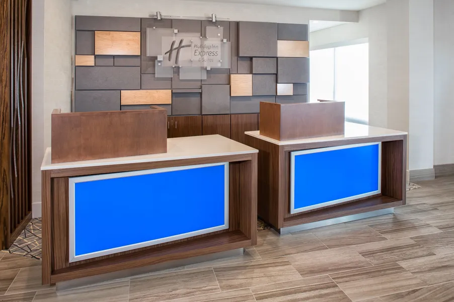 Holiday Inn Express & Suites East Peoria - Riverfront by IHG hotel detail image 2
