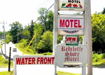 Redclyffe Shore Motor Inn hotel thumbnail 3
