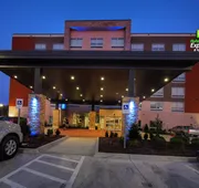 Holiday Inn Express & Suites Moore by IHG hotel detail image 7