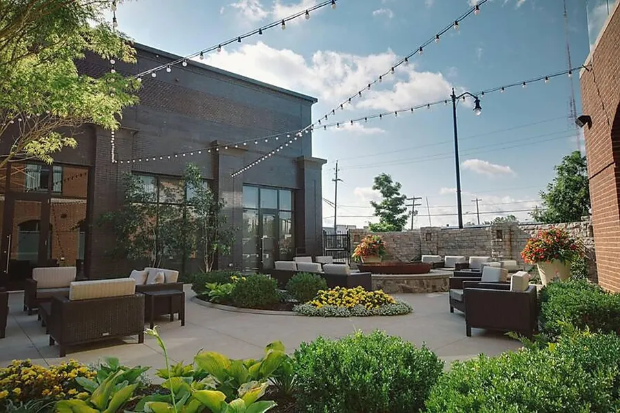 Courtyard by Marriott Columbus OSU hotel detail image 2