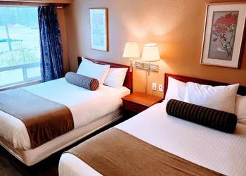 Fox Creek Inn hotel thumbnail 2