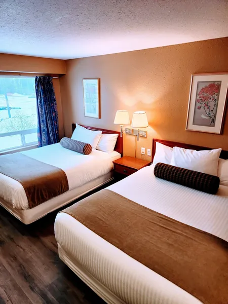 Fox Creek Inn hotel detail image 2