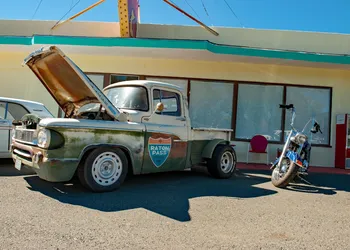 Raton Pass Motor Inn hotel thumbnail 4