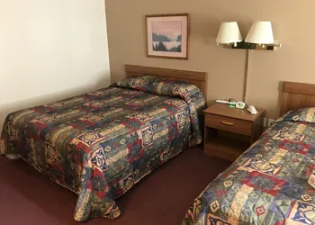 Badger Motel hotel thumbnail 3