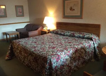 The Royal Inn hotel thumbnail 5