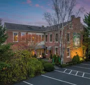 The Londonderry Inn hotel detail image 4