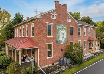 The Londonderry Inn hotel thumbnail 5