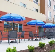 Fairfield Inn & Suites by Marriott Dickson hotel detail image 3