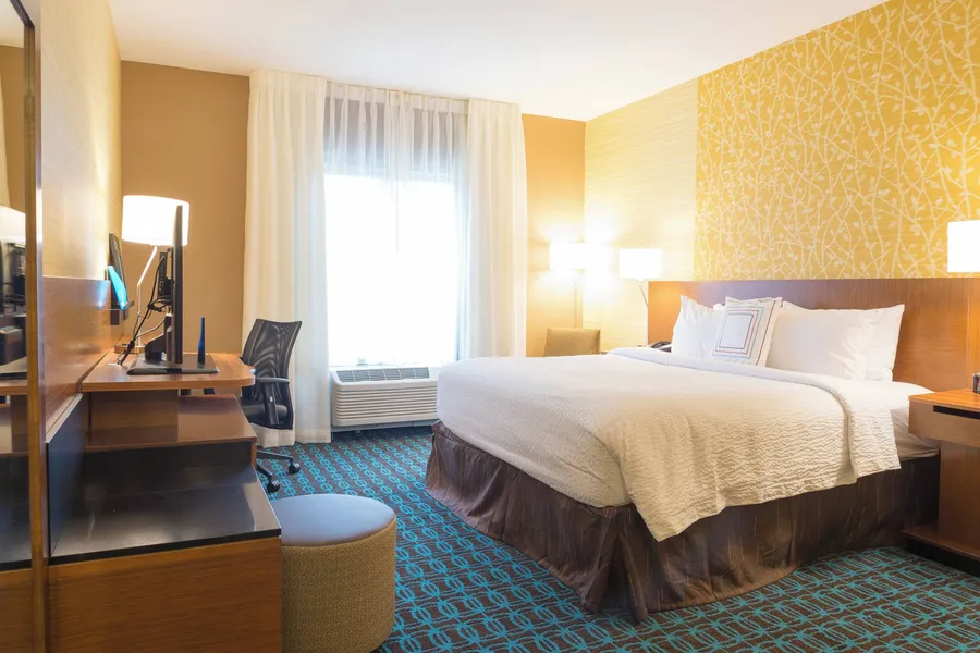 Fairfield Inn & Suites by Marriott Dickson hotel detail image 6