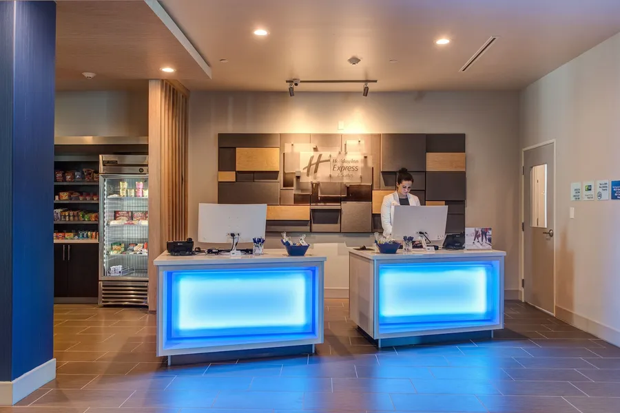 Holiday Inn Express & Suites Gatesville - N. Ft Hood by IHG hotel detail image 2
